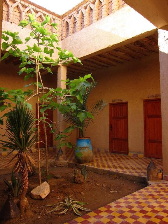 Auberge Famille Benmoro Bed & Breakfast Skoura Exterior photo